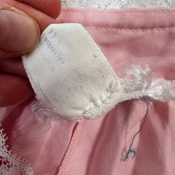 Vintage 60s Eve Stillman Nightgown Robe Embroidered Pleated Lace Pink Small - Picture 10 of 10